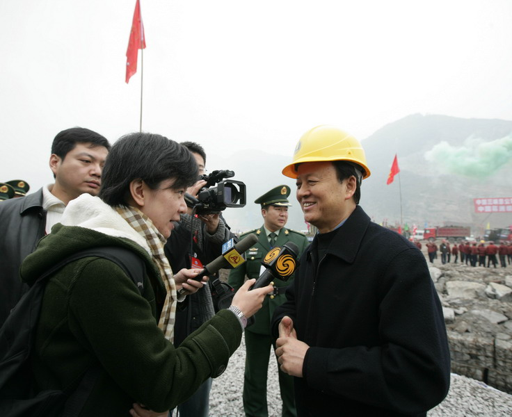 李永安总经理接受凤凰卫视采访