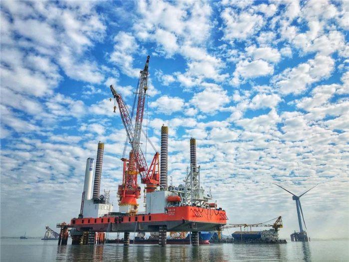 福建福清兴化湾30万千瓦海上风电场一期工程 经济日报记者 王轶辰摄