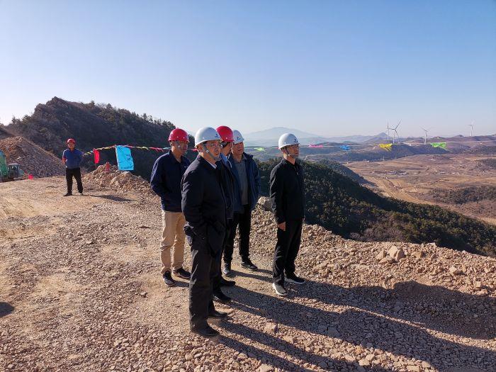实地葫芦岛风电项目施工查看施工现场