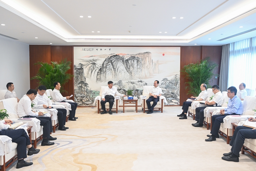 三峡集团与中国电建座谈
