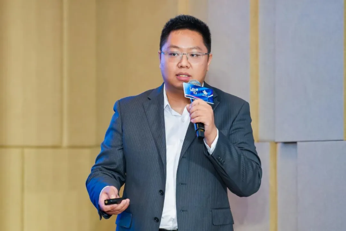 图片12 图片12