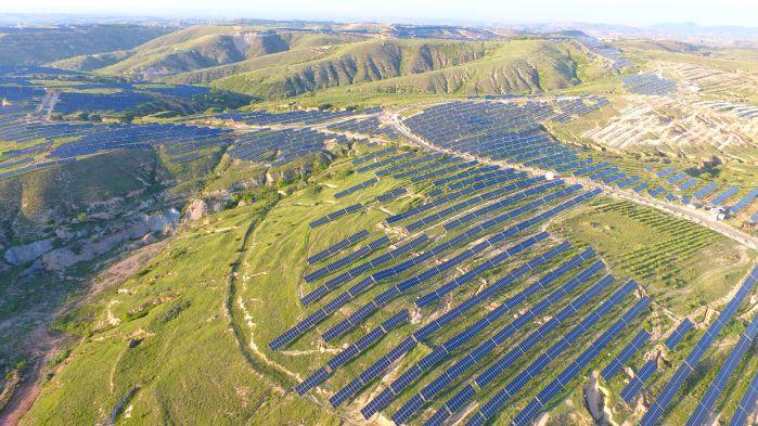 100MW photovoltaic power station in Datong, Shanxi Province