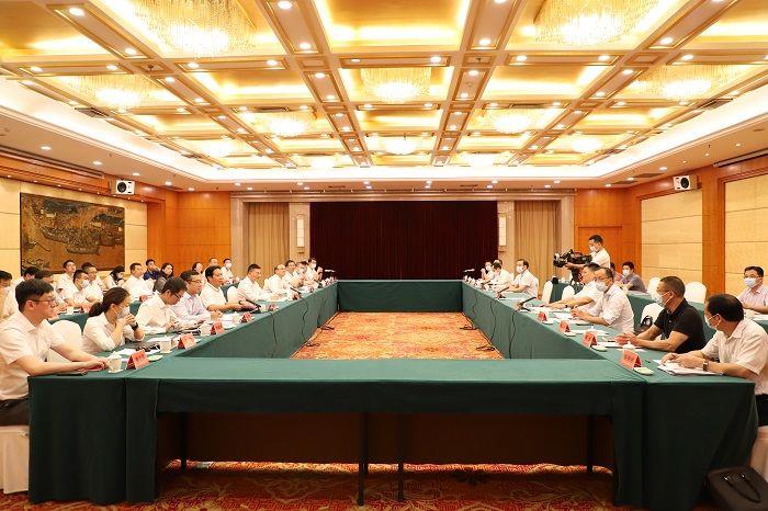 三峡集团公司总经理助理徐俊新拜会漳州市主要领导 (5)